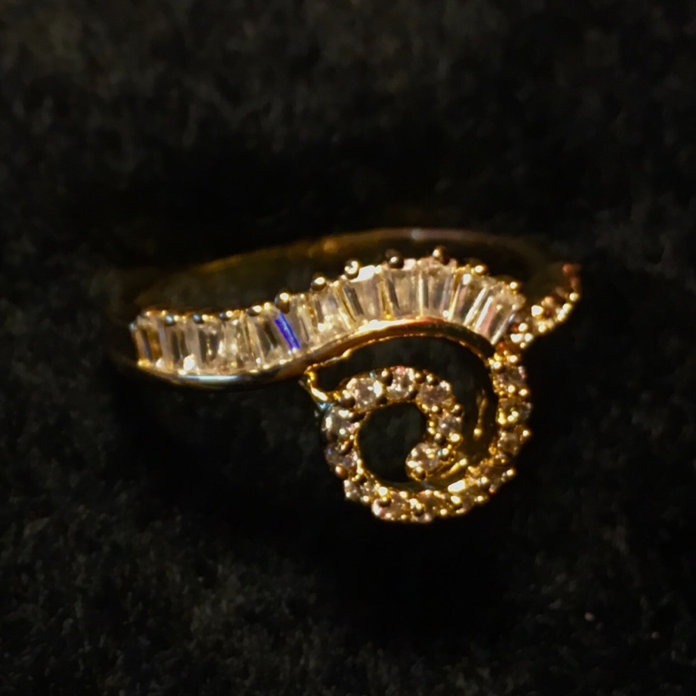 Glamorous diamond zirconia and gold plated ring